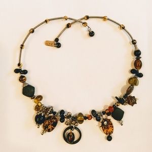 Spring wire choker necklace